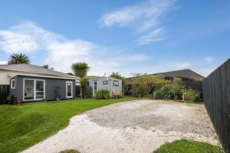 Photo of property in 2/23 Miller Road, Mangere Bridge, Auckland, 2022
