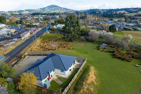 Photo of property in 17 Abbotts Hill Road, Abbotsford, Dunedin, 9018