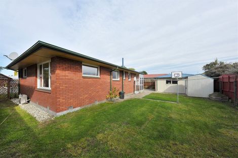 Photo of property in 6 Bucknell Street, Sockburn, Christchurch, 8042