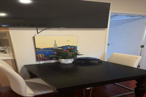 Photo of property in 822 Beach Road, Browns Bay, Auckland, 0630