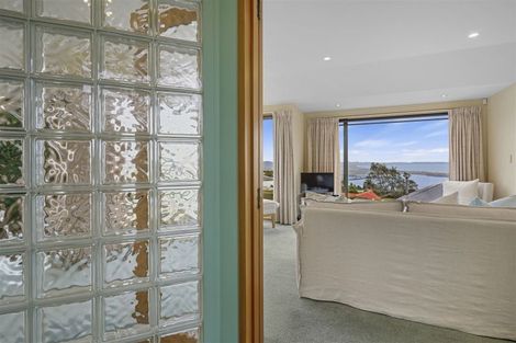 Photo of property in 262a Mount Pleasant Road, Mount Pleasant, Christchurch, 8081