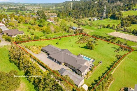 Photo of property in 165b Oraha Road, Kumeu, 0892
