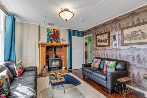 Photo of property in 9 Rosalind Street, Stratford, 4332