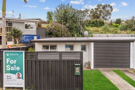 Photo of property in 16 Kingswood Road, Brookfield, Tauranga, 3110