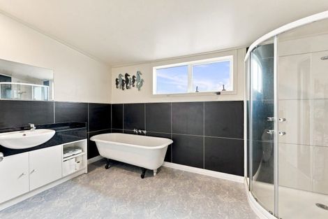 Photo of property in 8 Albert Street, Pahiatua, 4910