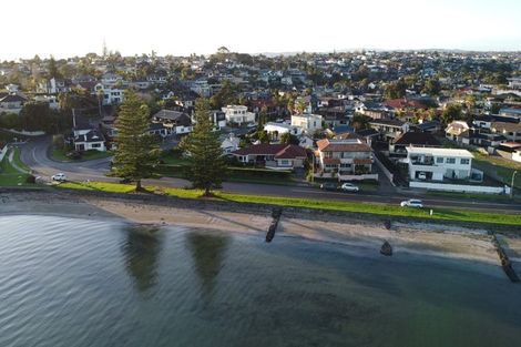 Photo of property in 1 The Parade, Bucklands Beach, Auckland, 2012
