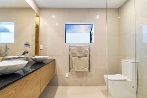 Photo of property in 310b Oceanbeach Road, Mount Maunganui, 3116