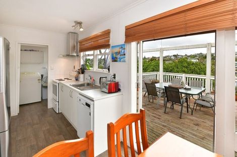 Photo of property in 245 Vipond Road, Stanmore Bay, Whangaparaoa, 0932