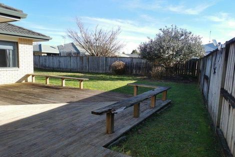 Photo of property in 19 Cate Road, Rototuna, Hamilton, 3210