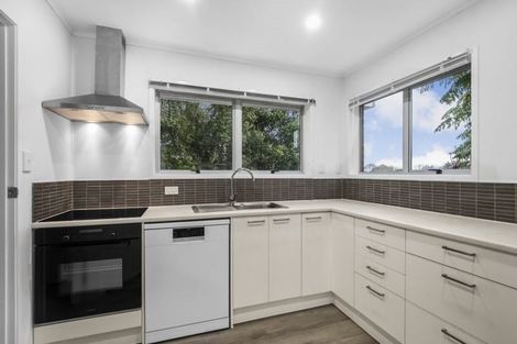 Photo of property in 1/41 Ashdown Place, Pahurehure, Papakura, 2113