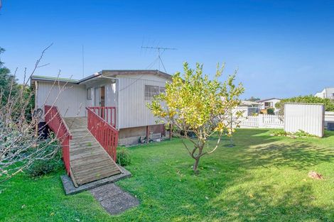 Photo of property in 18 Tara Place, Snells Beach, 0920