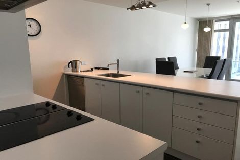 Photo of property in Montreaux Apartments, 2i/164 The Terrace, Wellington Central, Wellington, 6011