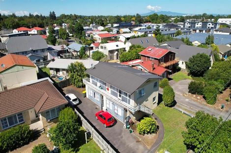 Photo of property in 226 Old Farm Road, Hamilton East, Hamilton, 3216