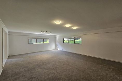 Photo of property in 11 Vipond Road, Stanmore Bay, Whangaparaoa, 0932