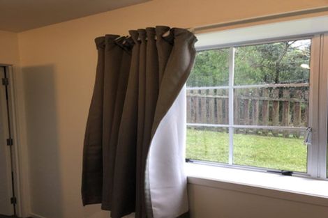 Photo of property in 2/39 Bayview Road, Bayview, Auckland, 0629