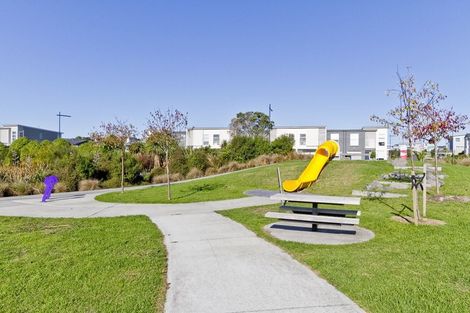 Photo of property in 3 Couldrey Crescent, Red Beach, 0932