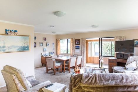 Photo of property in 15 Hilltop Road, Parkvale, Tauranga, 3112