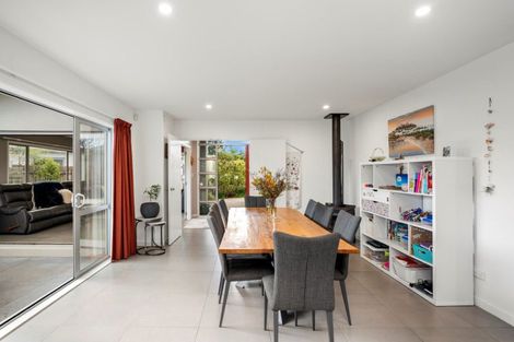 Photo of property in 16 Coral Drive, Papamoa Beach, Papamoa, 3118