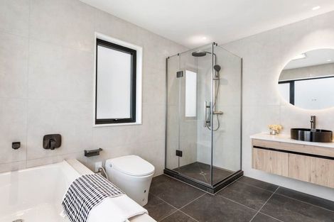 Photo of property in 1b Altair Place, Windsor Park, Auckland, 0632