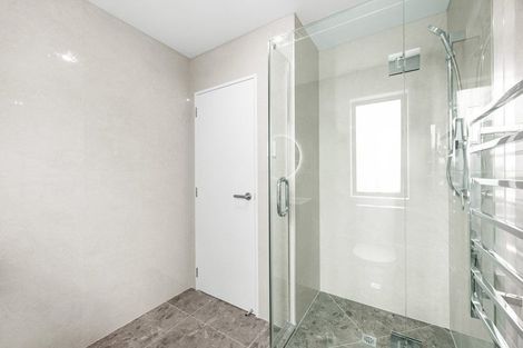 Photo of property in 5 Brent Place, Manurewa, Auckland, 2102