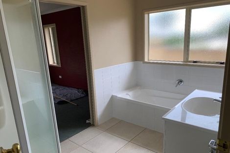 Photo of property in 19 Hawk Place, Welcome Bay, Tauranga, 3112