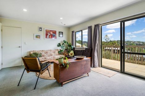 Photo of property in 12a Delshaw Avenue, Stanmore Bay, Whangaparaoa, 0932