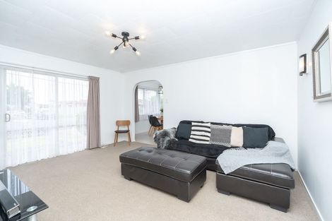 Photo of property in 120 Grandview Road, Nawton, Hamilton, 3200