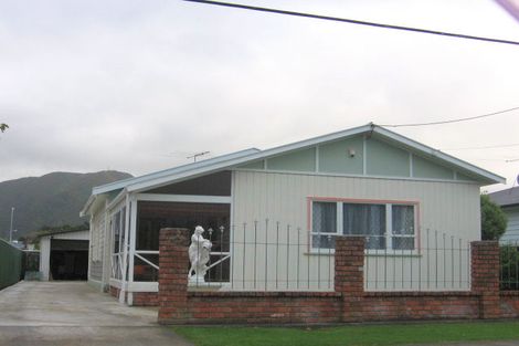 Photo of property in 2 Baldwin Street, Moera, Lower Hutt, 5010