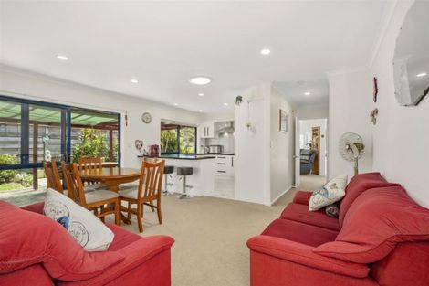 Photo of property in 148 Gravatt Road, Papamoa Beach, Papamoa, 3118