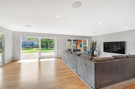 Photo of property in 28 Wairakei Road, Strowan, Christchurch, 8052