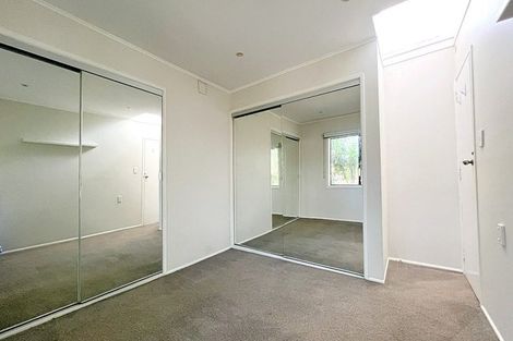 Photo of property in 70 Barrack Road, Mount Wellington, Auckland, 1060