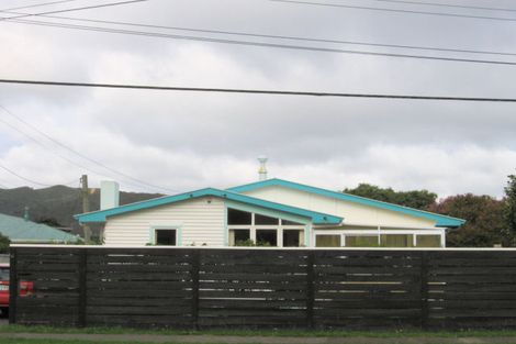 Photo of property in 22 Cottle Street, Avalon, Lower Hutt, 5011