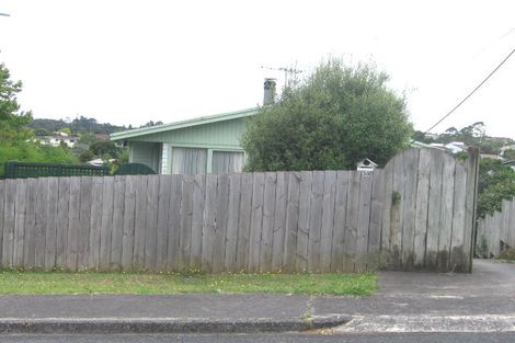 Photo of property in 1/30 Sunnyfield Crescent, Glenfield, Auckland, 0629