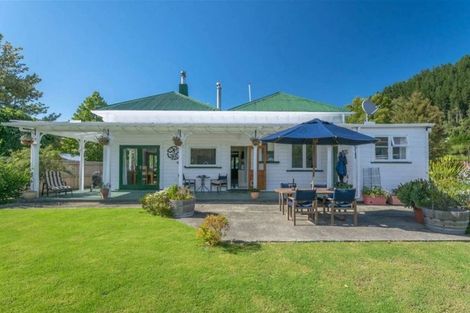 Photo of property in 8 Cook Street, Havelock, 7100