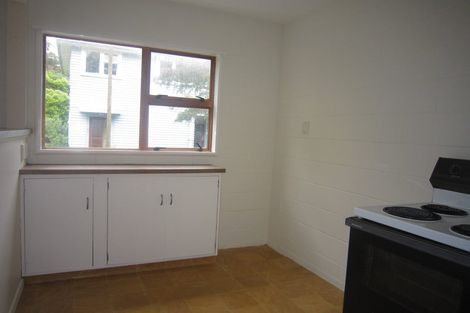 Photo of property in 8 Melrose Crescent, Melrose, Wellington, 6023