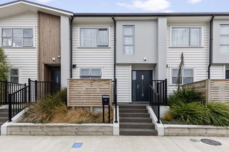 Photo of property in 1117b High Street, Taita, Lower Hutt, 5011