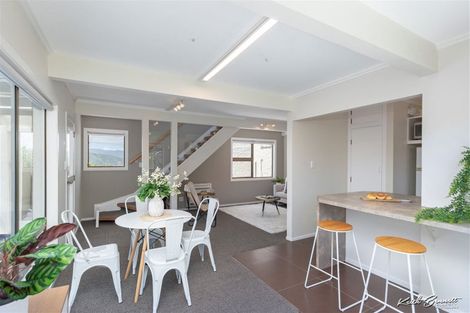 Photo of property in 31 Acacia Avenue, Maungaraki, Lower Hutt, 5010