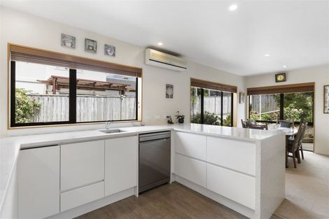 Photo of property in 34a Nile Road, Milford, Auckland, 0620