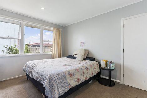 Photo of property in 3/87 Carruth Road, Papatoetoe, Auckland, 2025
