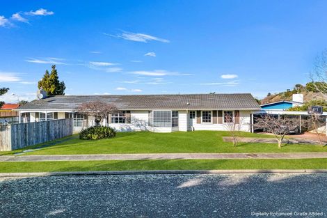 Photo of property in 1 D'arcy Place, Taradale, Napier, 4112