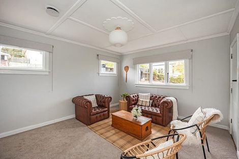 Photo of property in 16a Clyde Street, Oamaru North, Oamaru, 9400