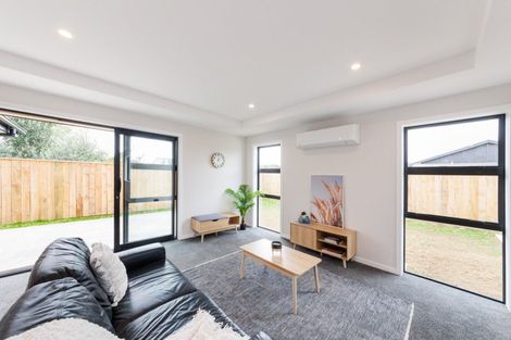 Photo of property in 13a Saxton Street, Levin, 5510