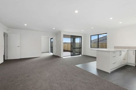 Photo of property in 8 Loader Place, Pokeno, 2402