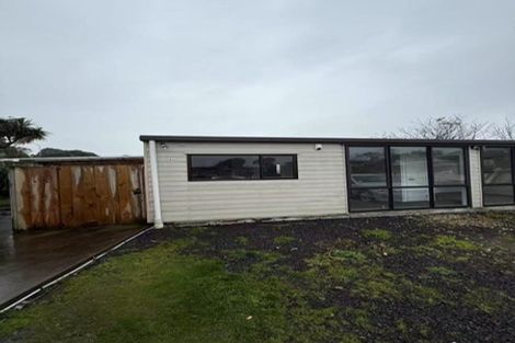 Photo of property in 2 Cranberry Place, Bucklands Beach, Auckland, 2012