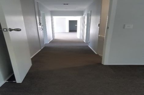 Photo of property in 32 Hythe Terrace, Mairangi Bay, Auckland, 0630