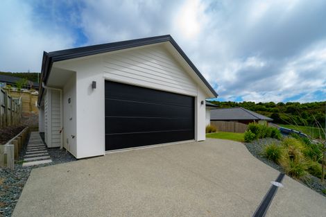 Photo of property in 10 Devenish Place, Atawhai, Nelson, 7010