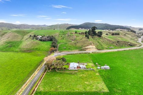Photo of property in 416 No 3 Line, Okoia, Whanganui, 4582