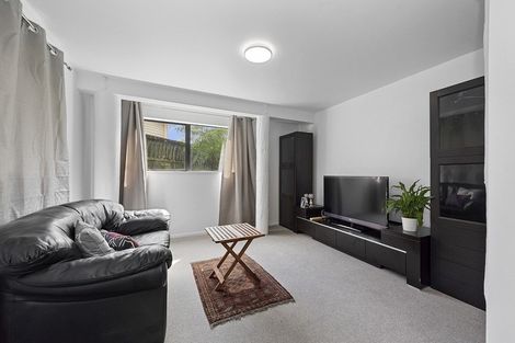 Photo of property in 15 Magnolia Crescent, Nawton, Hamilton, 3200