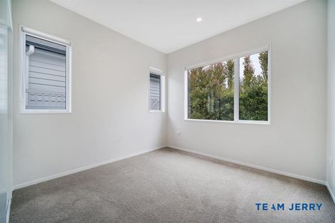 Photo of property in 67 Whare Kauri Road, Papakura, 2110