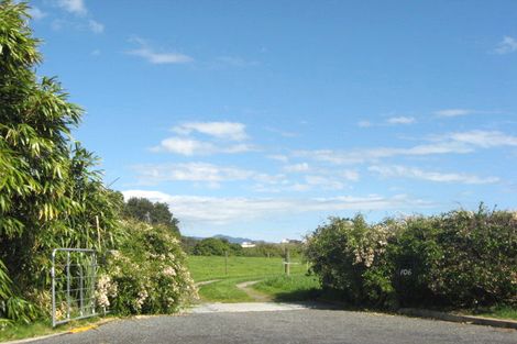 Photo of property in 106 Queens Road, Glen Avon, New Plymouth, 4312